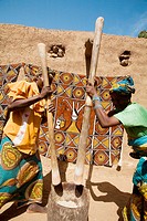 Women grinding millet, Segou, Mali, Africa