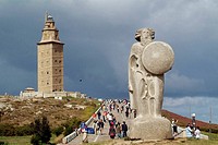 A Coruña. Galicia. Spain. Monumento a Los Celtas y Torre de Hercules. De epoca romana, es el Faro más antigüo del Mundo. Restaurado en 1791, sobre la ...