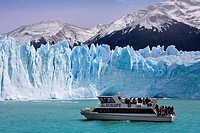 Perito Moreno glacier, Argentino Lake, Patagonia, Argentina (March 2009)