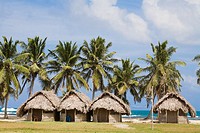 Thatched tourist cabanas, Tigre island, San Blas Islands, Kuna Yala, Panama