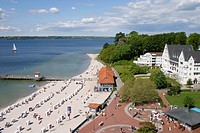 Beach hotel, Glücksburg, Flensburg fjord, Baltic Sea, Schleswig-Holstein, Germany