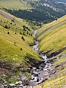 Valle en V del río Cinqueta de Añes Cruces - Valle de Gistaín - Sobrarbe - Huesca - Pirineo Aragonés - España
