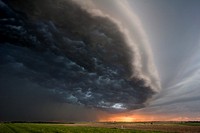 Squall line in northcentral Kansas, May 26, 2006