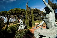 Les Sirenes escultures de bornze obra de Maria Llimona i Benet 1894-1985 situades a lEscala de Les Sirenes  Jardins noucentistes de Santa Clotilde  Ll...