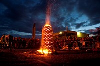 TOM BARNETT´´s ceramic fire sculpture ´Capsule´ at the International Ceramics Festival 2009, Aberystwyth Wales UK