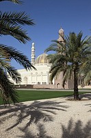 exterior view of Grand Mosque Sultan Qaboos, Muscat, Sultanat of Oman, Asia.