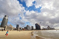 Israel, kitesurfing in Tel Aviv