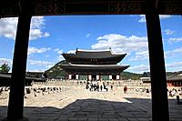 Geunjeongjeon, main palace pavillion, Gyeongbokgung Palace, Palace of Shining Happiness, Seoul, South Korea, Asia