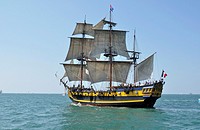 Etoile du Roy : corsair frigate, three masted ship, replica of the eighteenth century  Navigation in the Bay of Quiberon  Maritime event : Week of the...