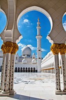 Sheikh Zayed Mosque in Abu Dhabi city, United Arab Emirates