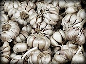 Still head and dry garlic cloves