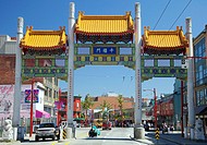 Vancouver Chinatown´s Millennium Gate across Pender Street was built to inaugurate the new Millennium, symbolic of the past and future and Asia and th...
