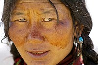 A portrait of tibetan woman  Darchen  Ngari Prefecture  Tibet province  China  Asia