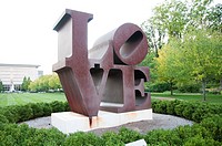 USA, Indiana, Indianapolis, Robert Indiana Love sculpture at Indiana Museum of Art