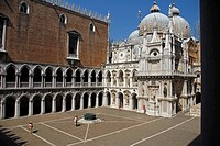 Doge's Palace -Palazzo Ducale - courtyard. Venice, Veneto, Italy, Europe.