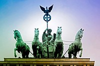 Germany, Berlin, Pariser Platz Square, Brandenburg Gate.