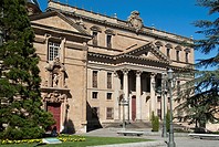 18th century Neoclassical Palacio de Anaya, Colegio Mayor de San Bartolomé, home to the Faculty of Philosophy of the University of Salamanca, Plaza de...
