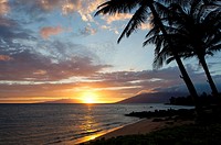 Sunset at Cove Park, Kihei, Maui, Hawaii.