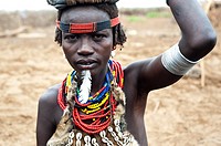 Woman belonging to the Dhasanech tribe. Omo valley ( Ethiopia).