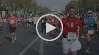 Paris, France. Marathon, Crowd Scene, Runners on Avenue Champs-Elysees,