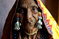 Woman belonging to the Lambani caste ( Karnataka, India).