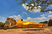 Temple of the Reclining Buddha Statue, Wat Lokayasutharam, Ayutthaya, Thailand.