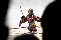 Dancer at Gu-stor masks festival in Korzok monastery. Nomad summer festival in Tso Moriri lake, Ladakh (India).