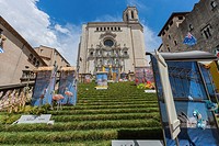 CATHEDRAL AND FLORAL ART EXHIBITION IN GIRONA. CATALONIA. SPAIN.