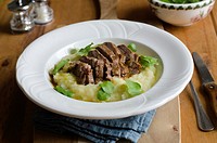 Lamb with cider and mashed potatoes.