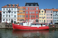 Canal in the historic harbor district of Nyhavn in Copenhagen, Denmark