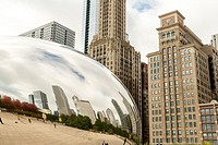 USA, IL, Chicago. Famous public art sculpture, Cloud Gate, by Indian-born, British artist, Anish Kapoor. It is also known as The Bean.