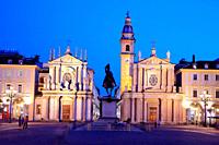 Piazza San Carlo. Santa Cristina church of 1639 (left) San Carlo church of 1619 (right). Both baroque. Turín. Italy.