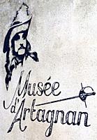 entree musee d'artagnan, lupiac, gers, occitanie.