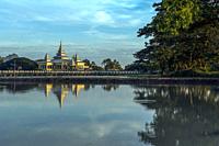 Myanmar (formerly Burma). Kayin State (Karen State). Hpa An. Kyauk Kalap or Kyaik Ka Lat monastery.