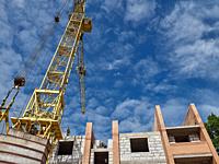 The Vitebsk construction company VitOblSelstroy is engaged in the construction of a multi-unit residential lady, as well as in the construction of a n...