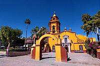 Parroquia San Sebastian church, Bernal, Queretaro, Mexico.