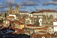 View from Miradouro da Vitória to the old part of town with Cathedral Sé do Porto, Episcopal Palace and the church Igreja Sao Lourenco - Convento dos ...