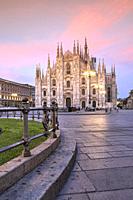Piazza Duomo and the Cathedral at sunset, Milan, Italy.