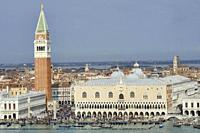 Italy, Unesco World Heritage Site, Venice, Doge's Palace and St Mark's campanile.