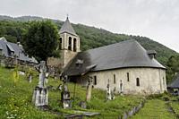 Vielle-Louron village, Louron valley, Occitanie, Pyrenean mountain range, France.