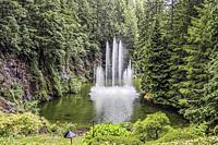 Ross Fountain in Butchart Gardens near Victoria, Vancouver Island, British Columbia, Canada. Named for Grandson Ian Ross who was given The Gardens on ...
