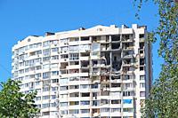 multi-storey building in Chernihiv where rocket hit. dilapidated apartment building during Russo-Ukrainian War. ruins of multi-storey buildings after ...