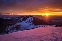 Winter sunrise from the Taga summit (Ripollès, Catalonia, Spain, Pyrenees) .