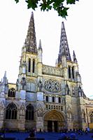 Basilica of St. Michael Bordeaux is a port city on the river Garonne in the Gironde department, Southwestern France. It is the capital of the Nouvelle...