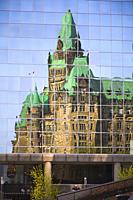 Canada, Ontario, Ottawa, Bank of Canada, Confederation Building, reflexion,.