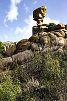 El Cáliz is a rock formation in the Pedriza Regional Park, near Madrid, Spain. It is popular with climbers and hikers due to its beauty and challenge....