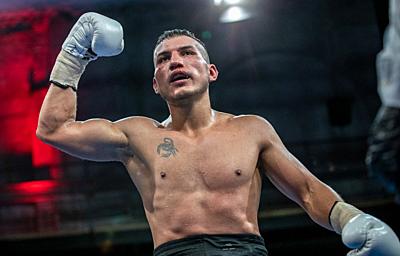 29 August 2020, Berlin: Boxing: IBF ranking fight for World Championship elimination, super welterweight: Baraou (Berlin) - Culcay (Berlin) in the Havelstudios. Jack Culcay celebrates his victory. Photo: Andreas Gora/dpa. - Berlin/Berlin/Germany-stock-photo