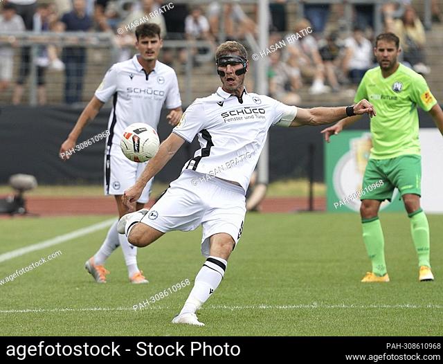 July 31, 2022, Oberwerth Stadium, Koblenz, GER, DFB Cup, 1st round FV Engers 07 vs Arminia Bielefeld, in the picture Fabian Klos (Bielefeld)
