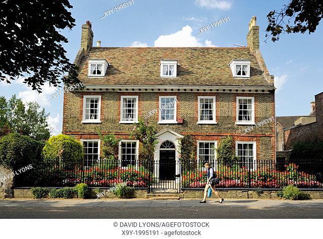A fine English brick town house on Palace Green close to West Door of Ely Cathedral. Cambridgeshire, England