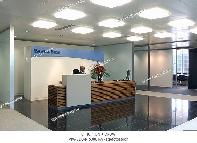 ROBSON RHODES, FINSBURY SQUARE, LONDON, EC2 MOORGATE, UK, BDG WORKFUTURES, INTERIOR, LANDSCAPE VIEW OF RECEPTION AREA